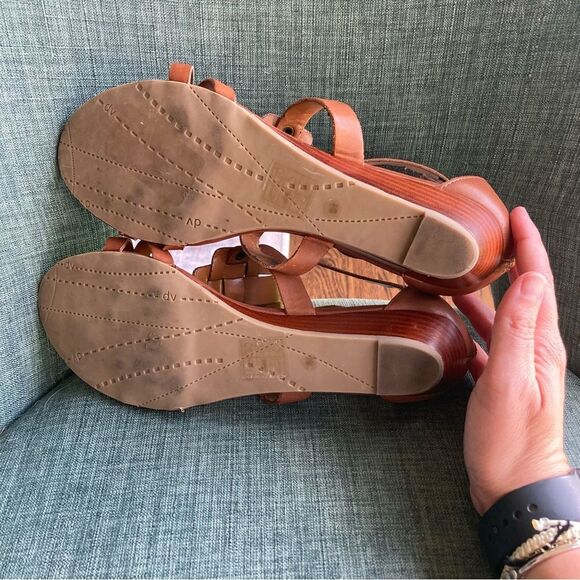 Dolce Vita Womens Fana Sandal Cognac size 8.5 sold at Anthropologie & Revolve! - Picture 10 of 11